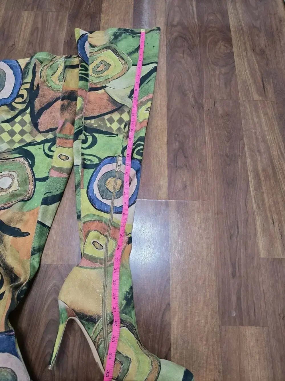 Vivianly these sexy